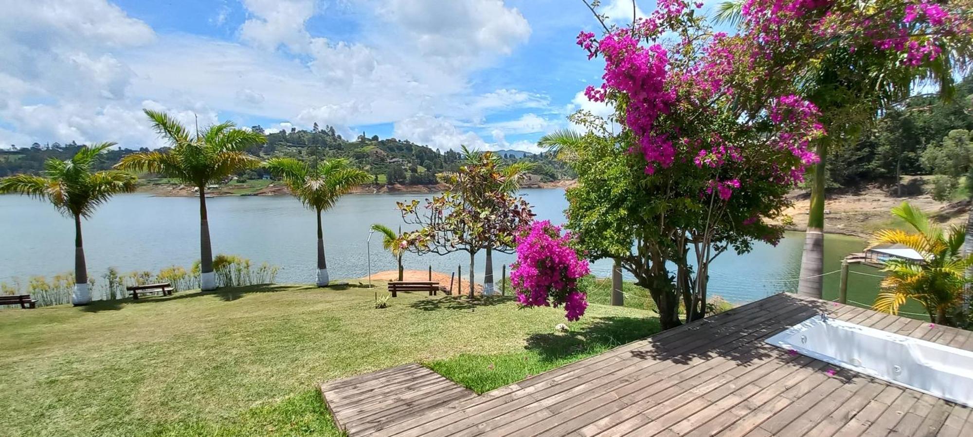 Jordan Hotel Boutique Guatapé Extérieur photo